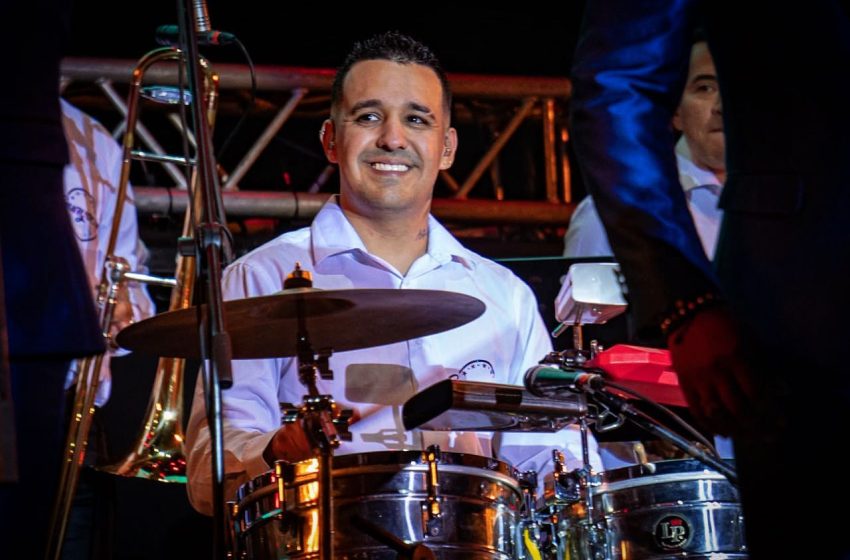  Yulian Castro: El talentoso percusionista colombiano que lleva el ritmo de la música colombiana al mundo